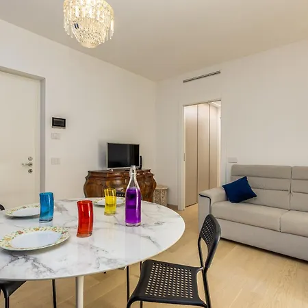Easylife - Vatican Terrace Apartment-2